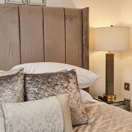 Deluxe River Canal View & Free Secure Parking! Leeds  Exterior foto