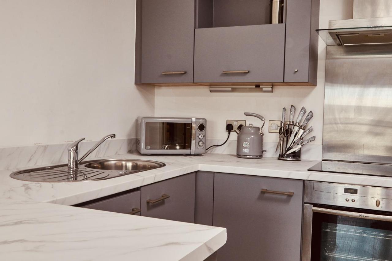 Deluxe River Canal View & Free Secure Parking! Leeds  Exterior foto